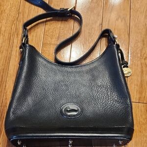 Dooney & Bourke Black All Weather Leather Shoulder Bag Vintage AWL P-007